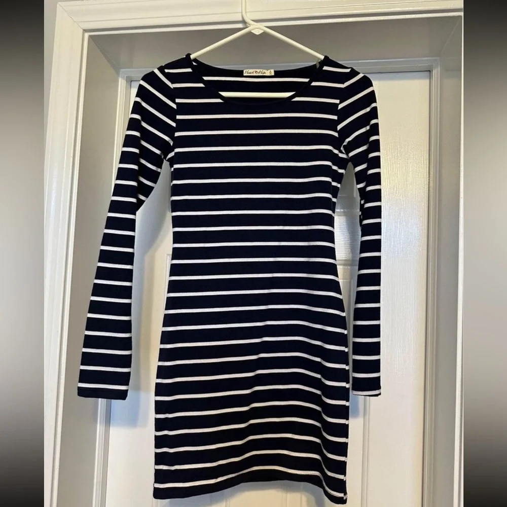 Striped dress - Picture 1 of 2
